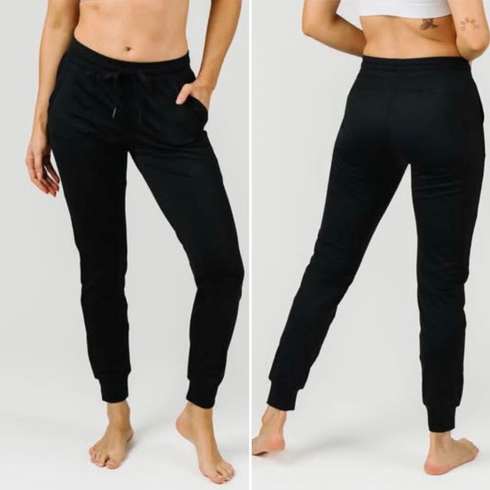 ZYIA ACTUVE Black Unwind Joggers-M